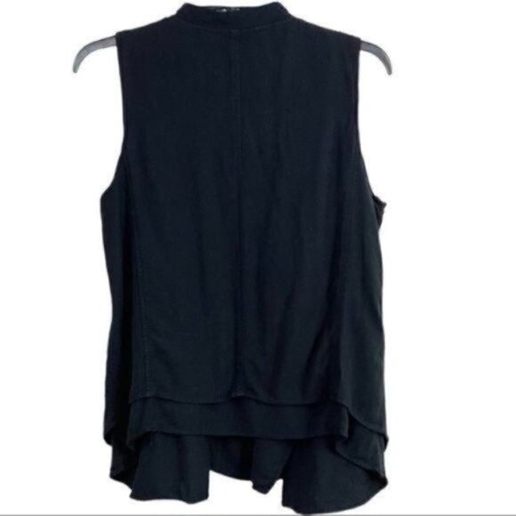 Olive + Oak Black Xyz Pdq Vest Top Size Medium with long zipper pull cords - Picture 2 of 9